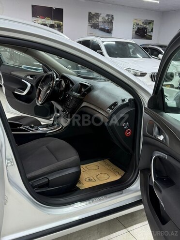 Opel Insignia-25