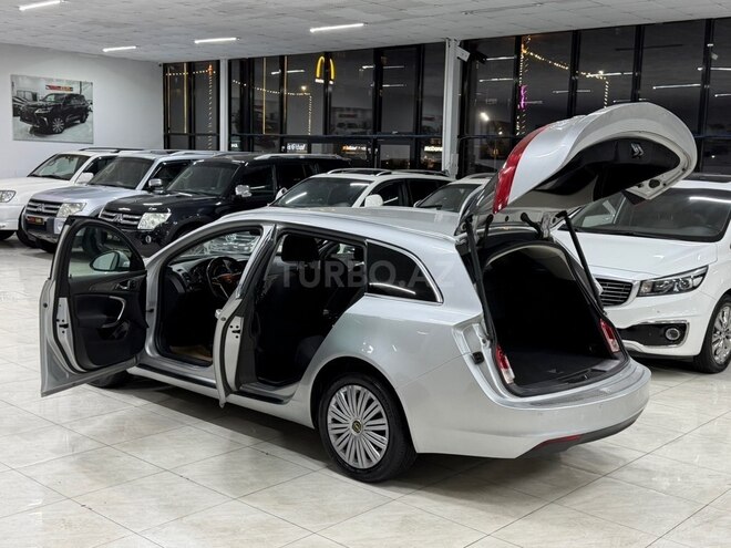 Opel Insignia-21