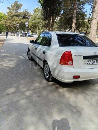 Hyundai Accent-9