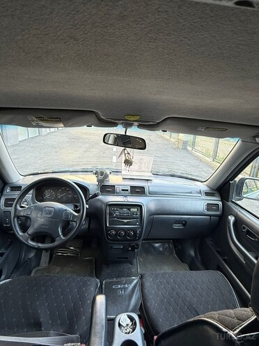 Honda CR-V-12