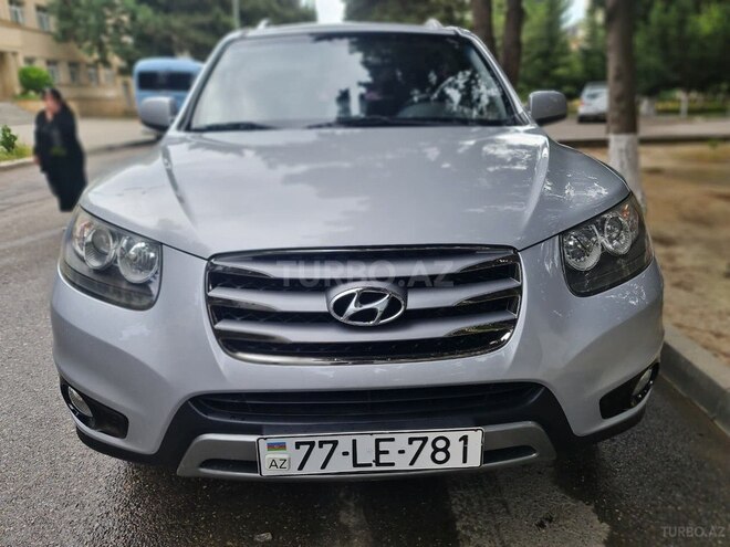Hyundai Santa Fe-3