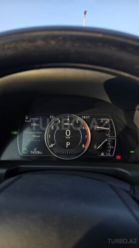 Lexus ES 300h-11