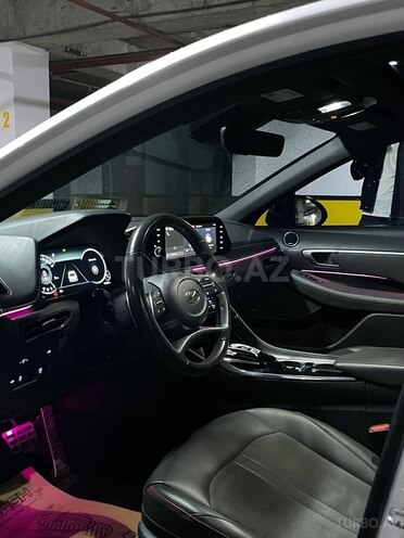 Hyundai Sonata-9