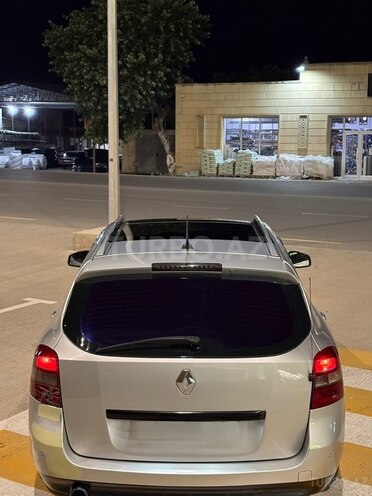 Renault Laguna-4