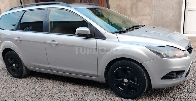 Ford Focus-10
