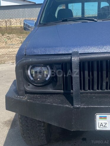 Mitsubishi L200-4