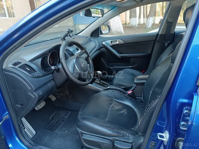 Kia Cerato-5