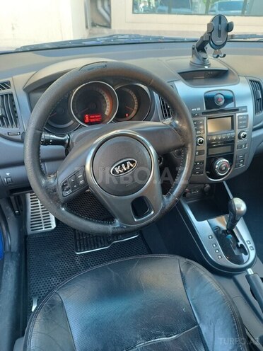 Kia Cerato-9