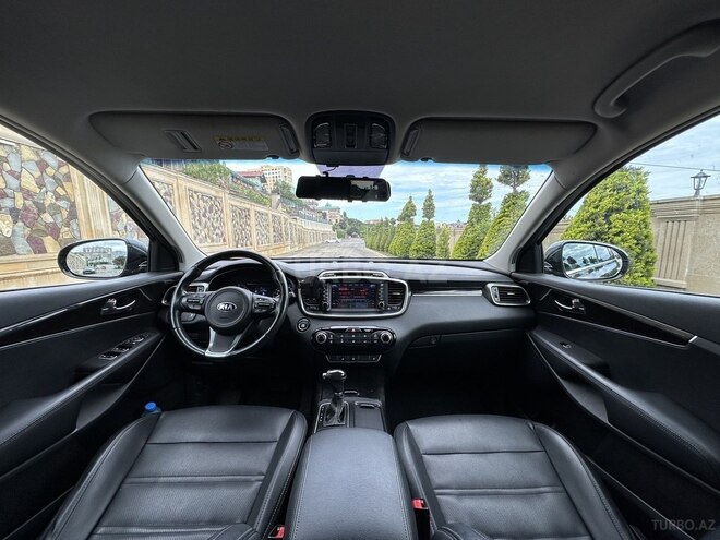 Kia Sorento-2