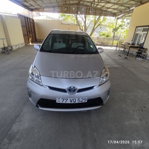 Toyota Prius-1