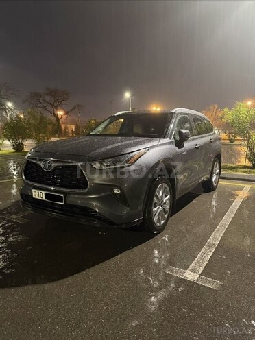 Toyota Highlander-1