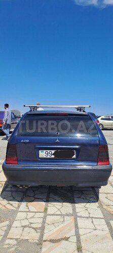 Mercedes C 220-2