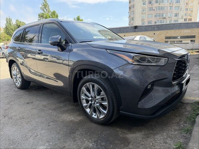 Toyota Highlander-4
