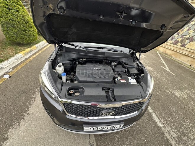 Kia Sorento-9