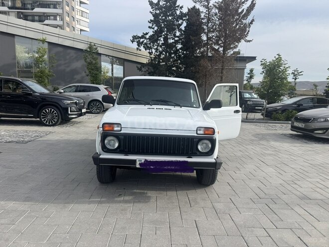 LADA (VAZ) Niva-1