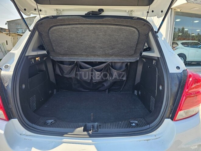 Chevrolet Trax-6