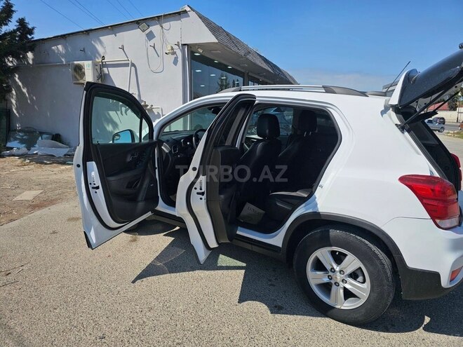 Chevrolet Trax-14