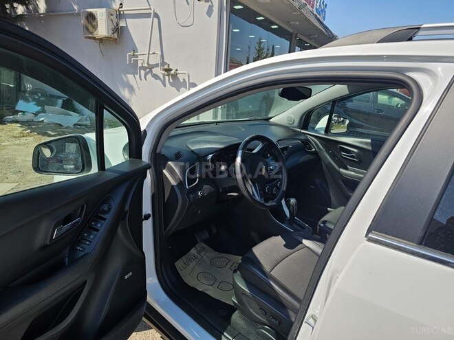 Chevrolet Trax-10