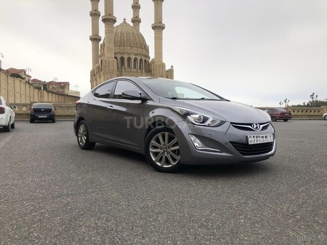 Hyundai Avante-12