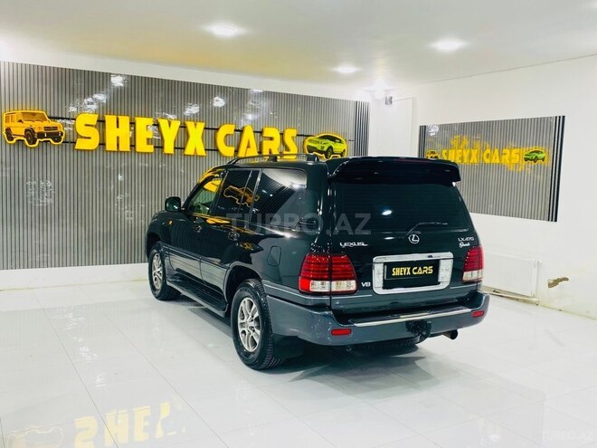 Lexus LX 470-17