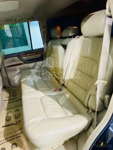 Lexus LX 470-15