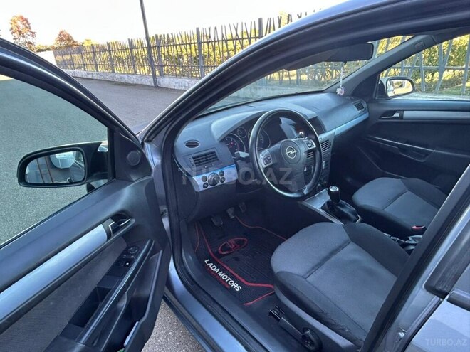 Opel Astra-7