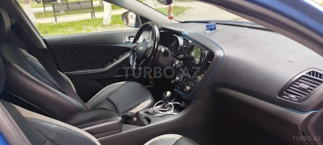 Kia Optima-5
