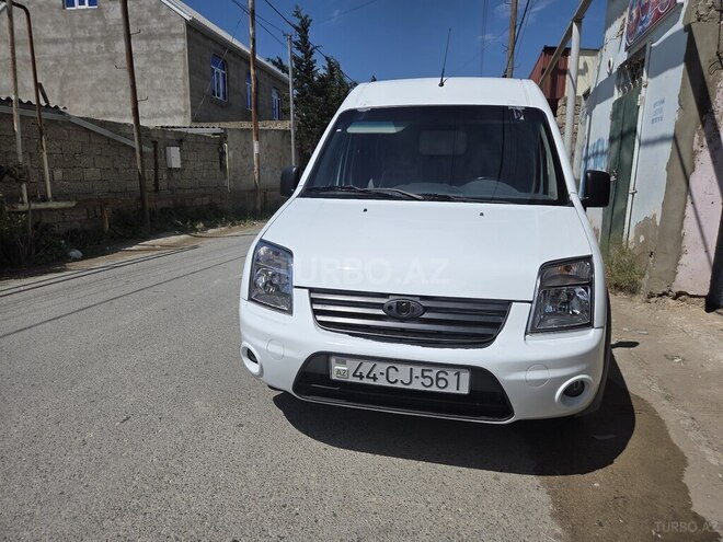 Ford Tourneo Connect-10