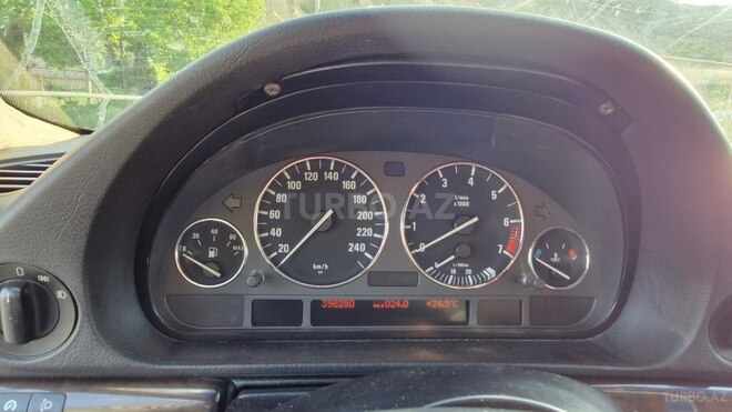 BMW 728-6