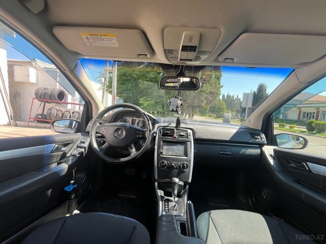 Mercedes B 170-2