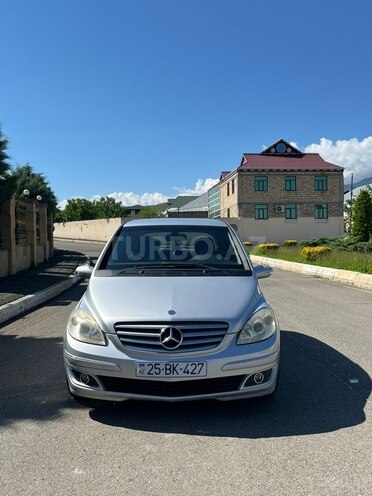 Mercedes B 170-11