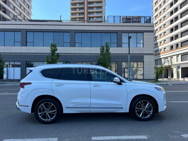 Hyundai Santa Fe-4