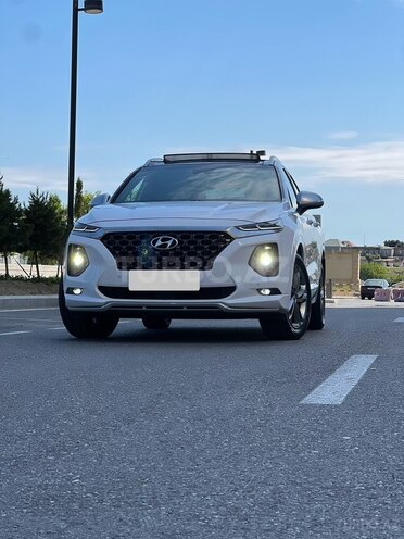 Hyundai Santa Fe-6