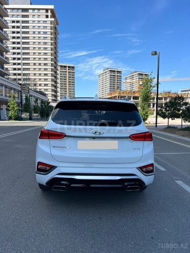 Hyundai Santa Fe-2