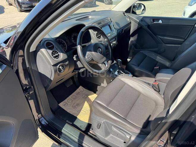Volkswagen Tiguan-12