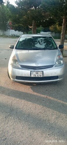 Toyota Prius-1
