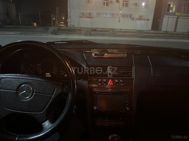 Mercedes C 240-4