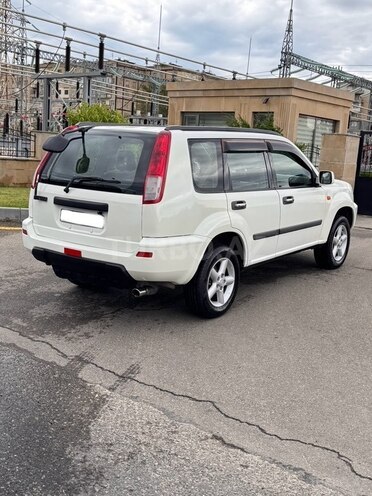Nissan X-Trail-11