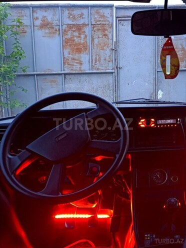 LADA (VAZ) 2107-2