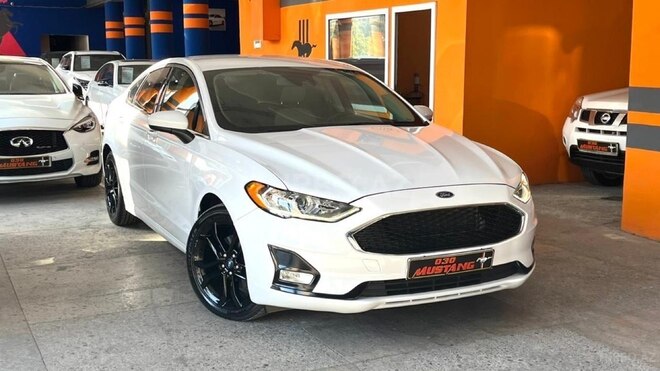 Ford Fusion (North America)-8
