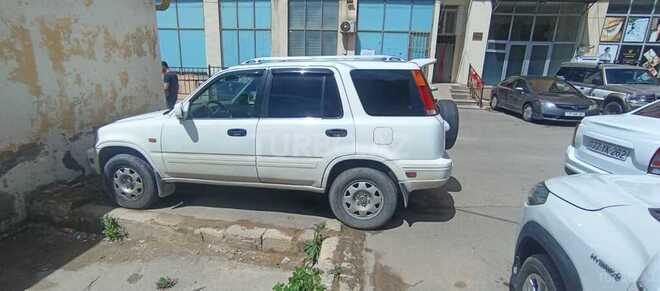 Honda CR-V-2