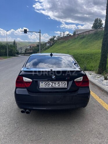 BMW 320-2