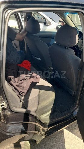 Chevrolet Aveo-4
