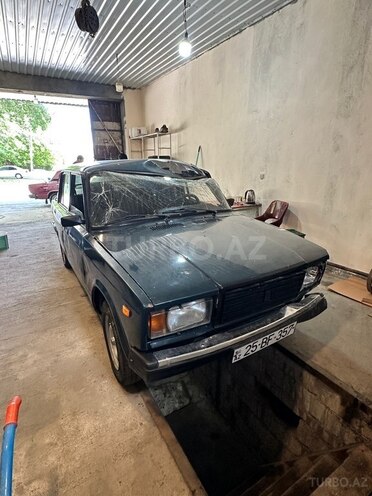 LADA (VAZ) 2107-1