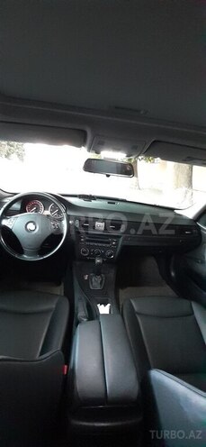 BMW 320-3