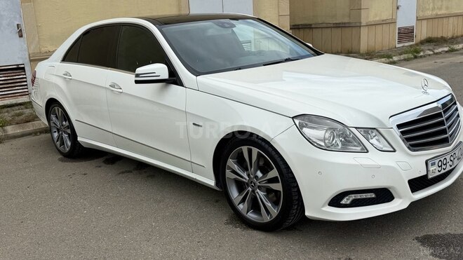 Mercedes E 250-4