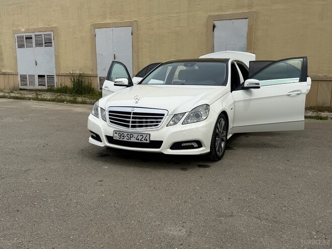 Mercedes E 250-6