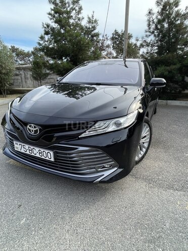 Toyota Camry-5