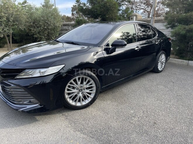 Toyota Camry-3