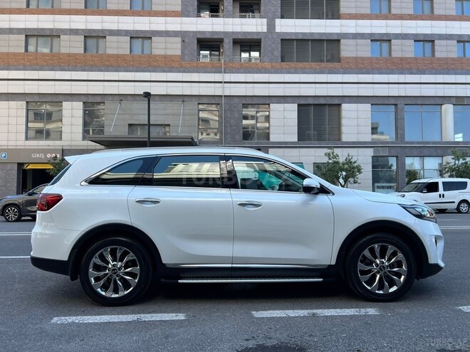 Kia Sorento-4